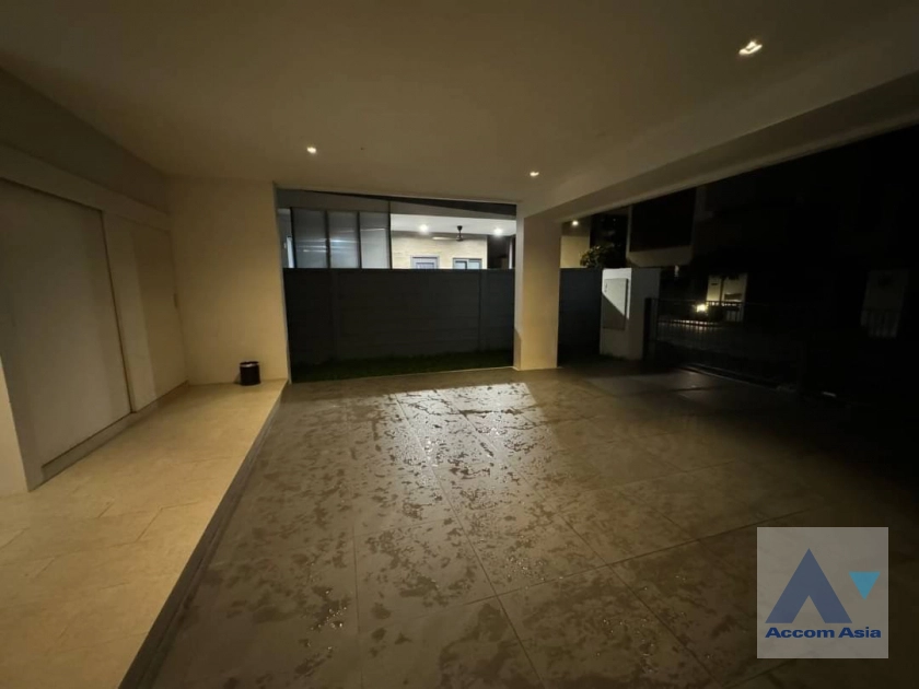 23  4 br House For Rent in Ratchadaphisek ,Bangkok MRT Thailand Cultural Center at Parc Priva Ratchadapisek AA33397