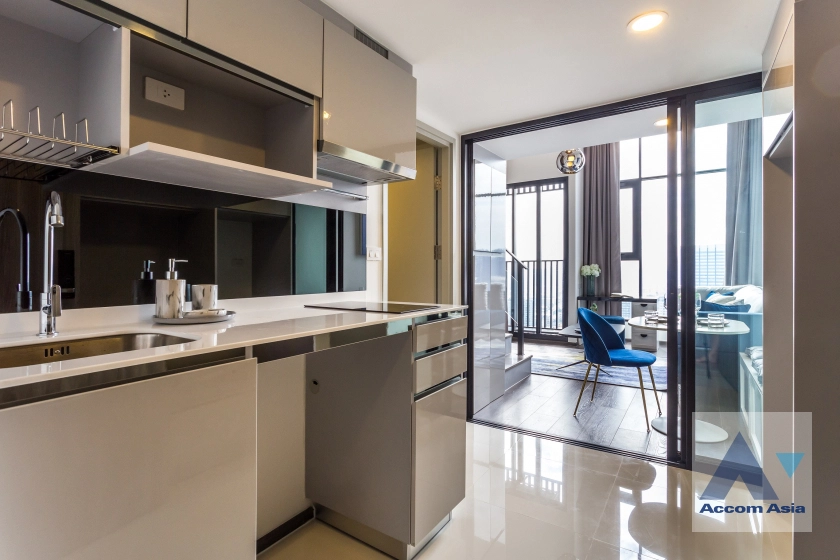 Duplex Condo |  1 Bedroom  Condominium For Rent & Sale in Phaholyothin, Bangkok  (AA33454)