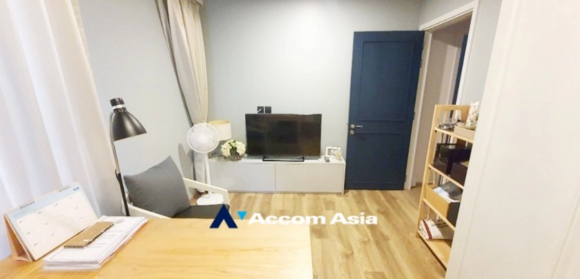 Pet friendly |  2 Bedrooms  Condominium For Sale in Sathorn, Bangkok  near MRT Khlong Toei (AA33459)