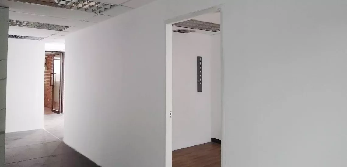  1  Office Space For Rent in Phaholyothin ,Bangkok BTS Phaya Thai - ARL Phayathai at Phayathai Plaza AA33473