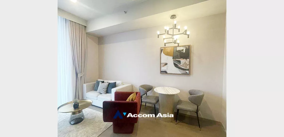  1 Bedroom  Condominium For Rent in Sukhumvit, Bangkok  near BTS Asok - MRT Sukhumvit (AA33546)