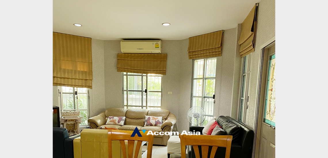  1  4 br House For Sale in Charoenkrung ,Bangkok  at Baan Klang Krung Sathorn-Nuea Tai AA33547