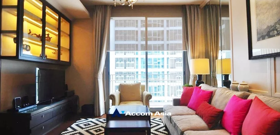  1 Bedroom  Condominium For Sale in Sukhumvit, Bangkok  near BTS Thong Lo (AA33552)