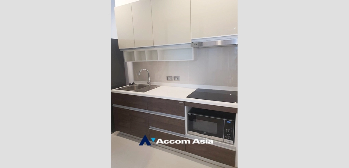  2 Bedrooms  Condominium For Rent & Sale in Sukhumvit, Bangkok  near BTS Phrom Phong (AA33553)