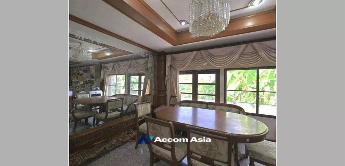 5  5 br House For Sale in Bang Na ,Bangkok BTS Bang Na AA33577