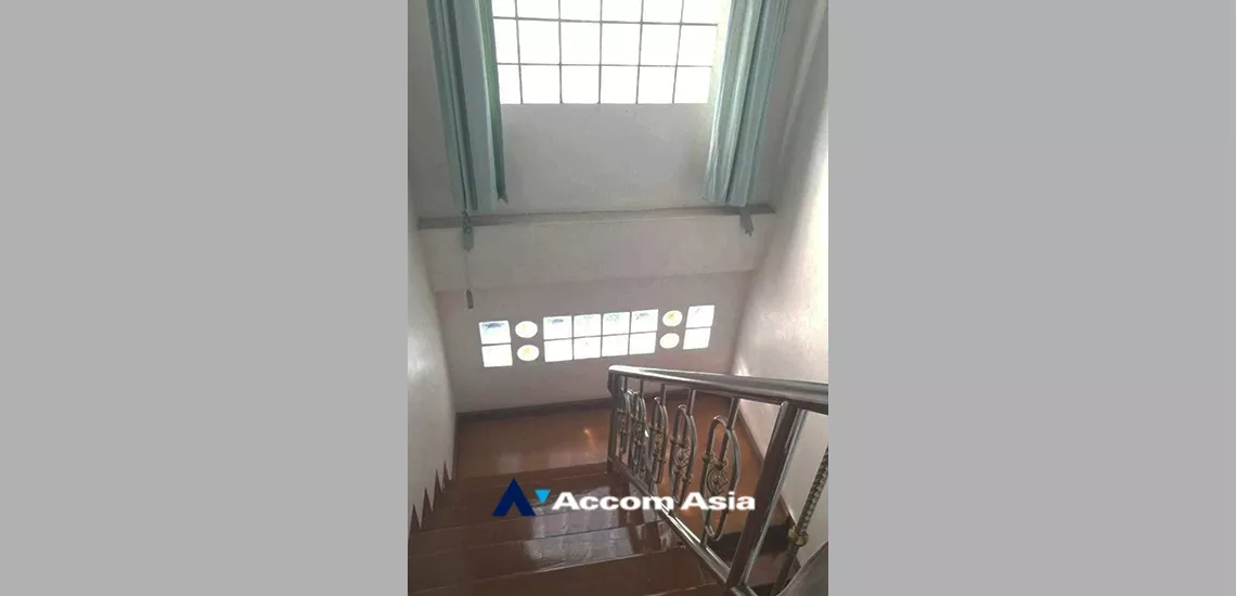 9  5 br House For Sale in Bang Na ,Bangkok BTS Bang Na AA33577