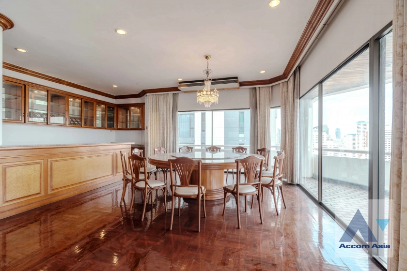 6  3 br Condominium For Rent in Sukhumvit ,Bangkok BTS Asok - MRT Sukhumvit at Le Premier I AA33593