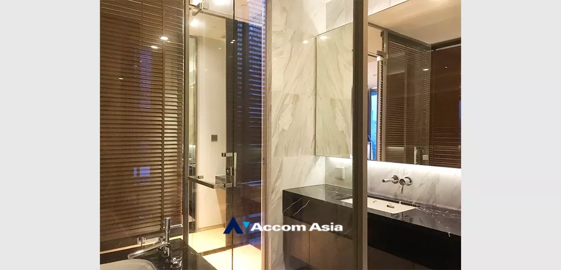 7  1 br Condominium For Rent in Silom ,Bangkok MRT Lumphini at Saladaeng One AA33649