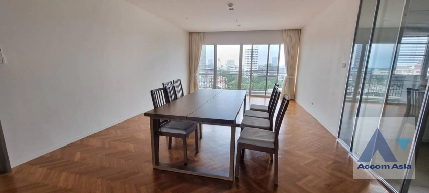  3 Bedrooms  Apartment For Rent in Sathorn, Bangkok  near BTS Chong Nonsi - BRT Technic Krungthep (AA33670)