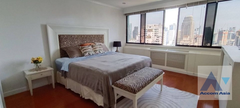 8  2 br Condominium For Rent in Sukhumvit ,Bangkok BTS Nana at Lake Green AA33671