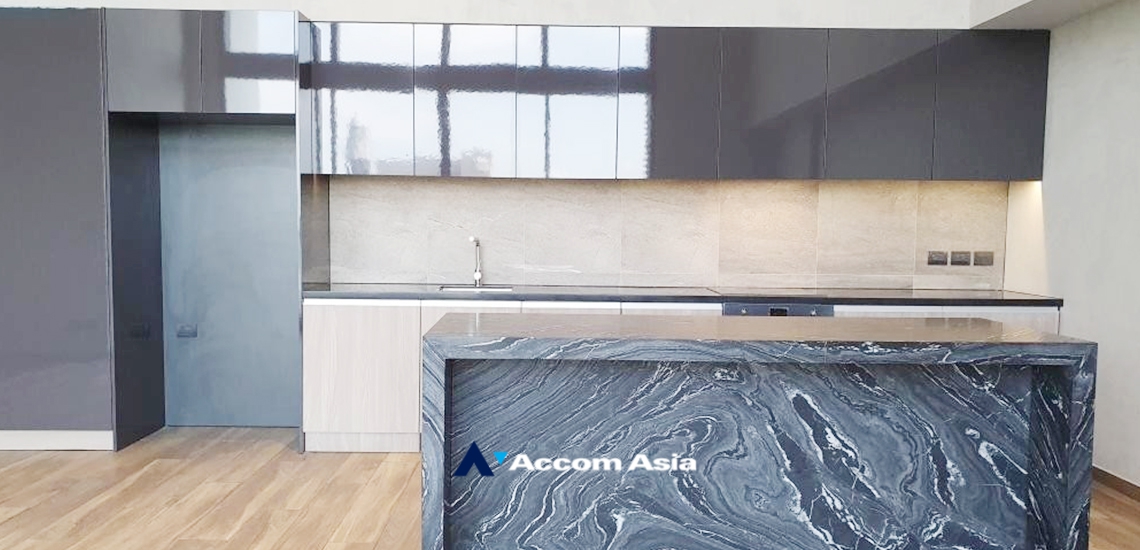 5  3 br Condominium for rent and sale in Sukhumvit ,Bangkok MRT Phetchaburi at The Lofts Asoke AA33688