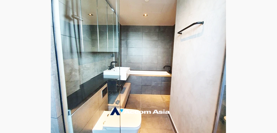 7  3 br Condominium for rent and sale in Sukhumvit ,Bangkok MRT Phetchaburi at The Lofts Asoke AA33688