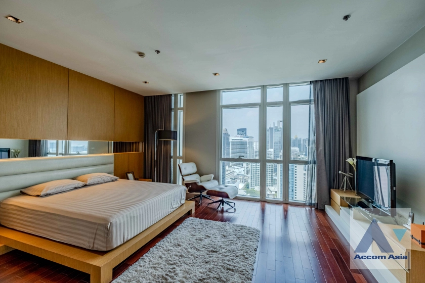 14  3 br Condominium For Rent in Ploenchit ,Bangkok BTS Ploenchit at Athenee Residence AA33845