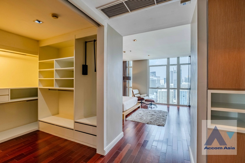 13  3 br Condominium For Rent in Ploenchit ,Bangkok BTS Ploenchit at Athenee Residence AA33845