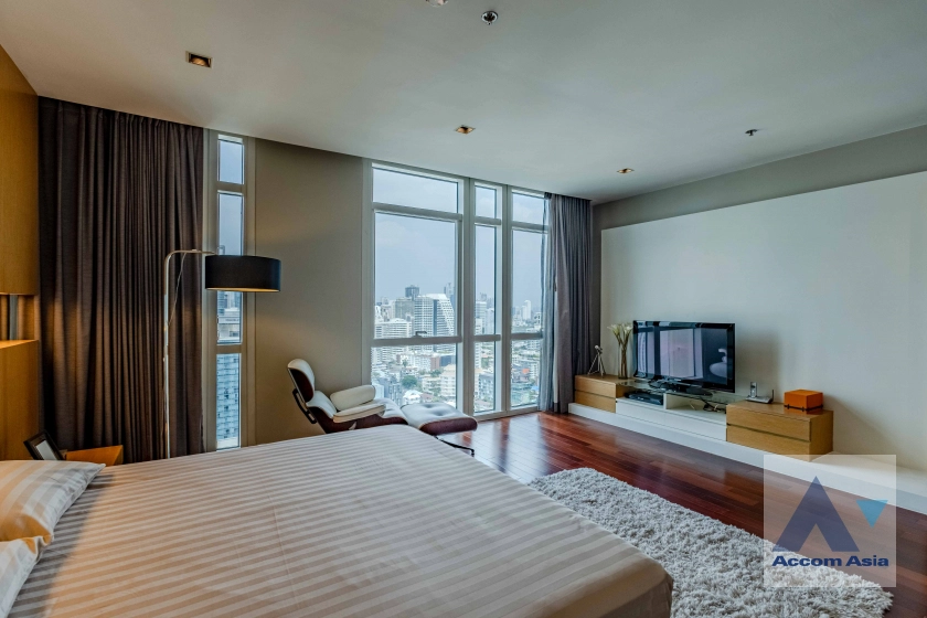 16  3 br Condominium For Rent in Ploenchit ,Bangkok BTS Ploenchit at Athenee Residence AA33845