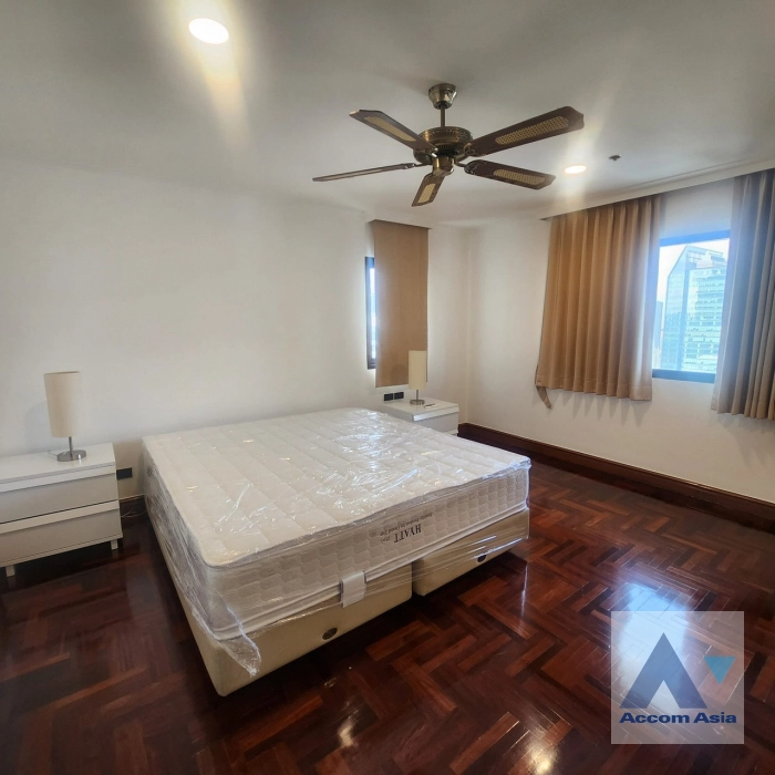 9  3 br Condominium For Rent in Sukhumvit ,Bangkok BTS Nana at Kallista Mansion AA33865