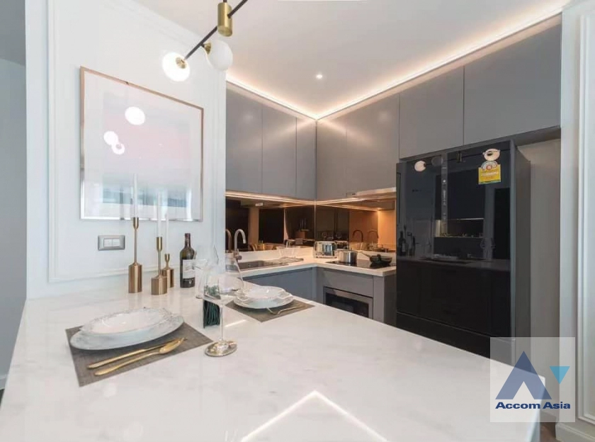 5  2 br Condominium For Sale in Sukhumvit ,Bangkok BTS Thong Lo at Rhythm Sukhumvit 36-38 AA33874