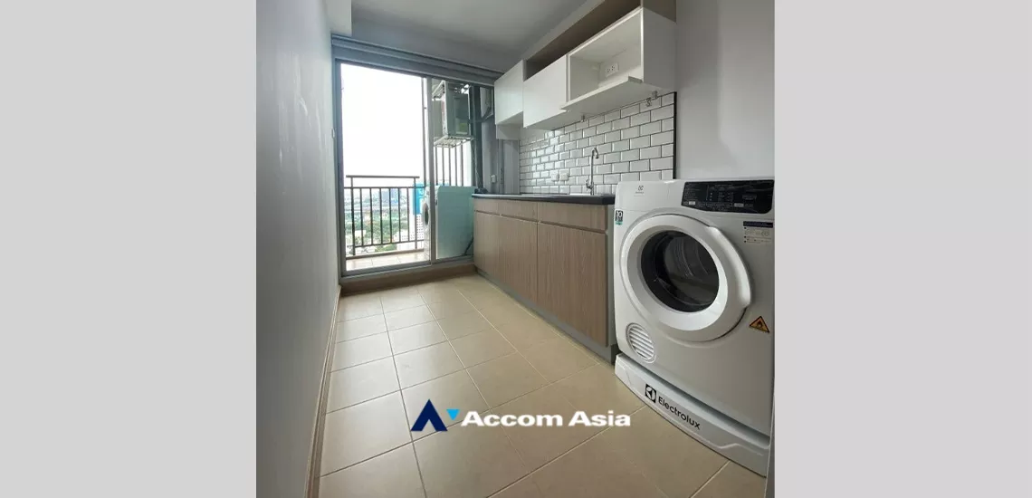  1  2 br Condominium For Rent in Ratchadaphisek ,Bangkok MRT Rama 9 at Supalai Veranda Rama 9 AA33928