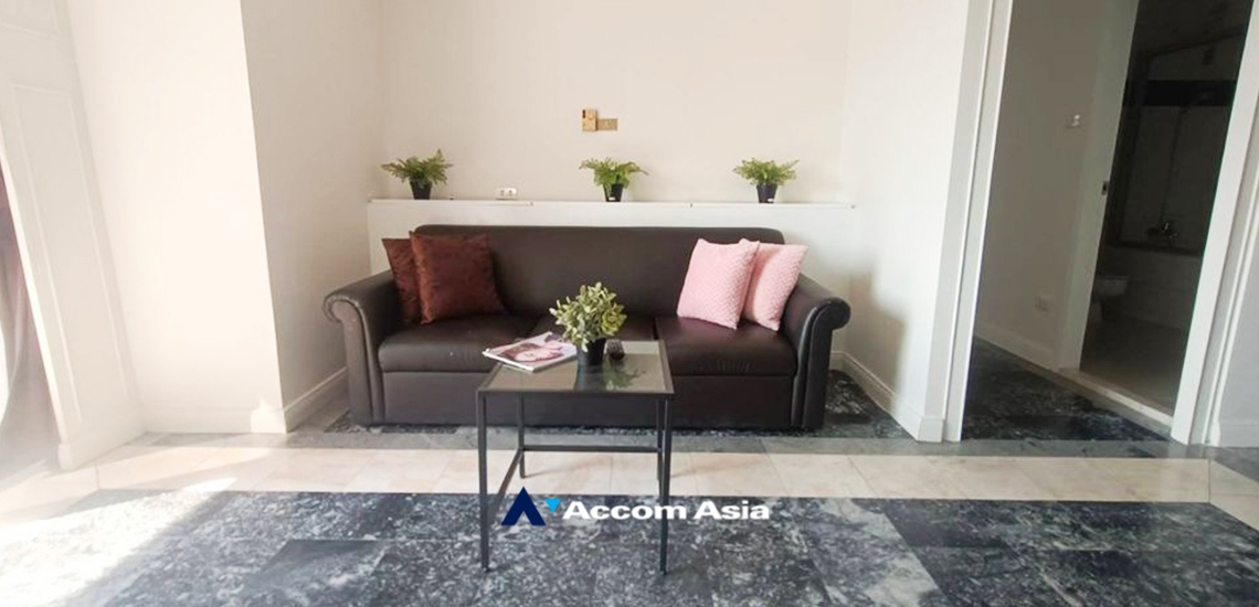 Pet friendly |  2 Bedrooms  Condominium For Rent in Sukhumvit, Bangkok  near BTS Thong Lo (AA34015)