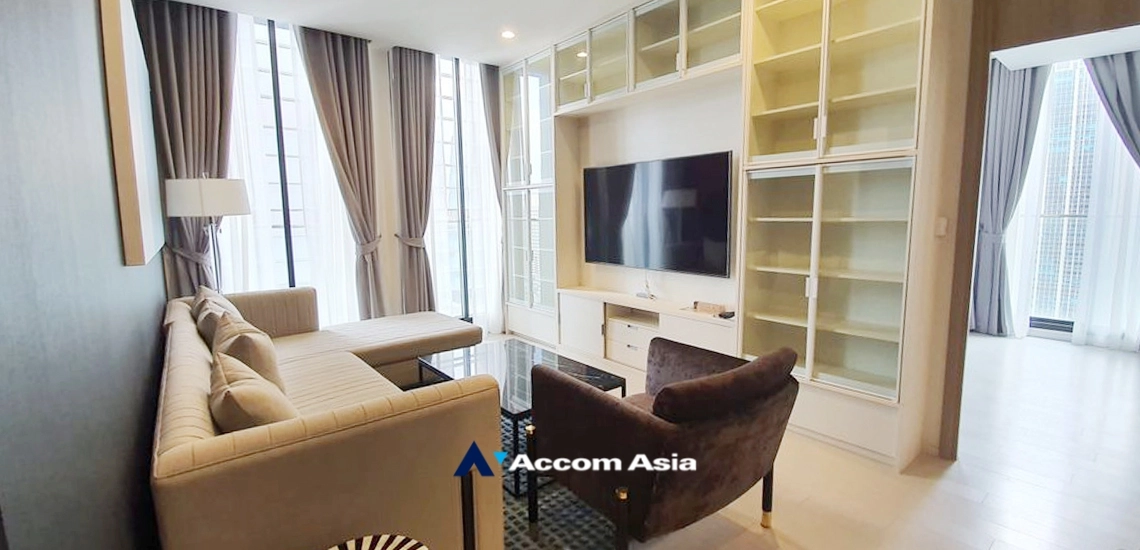  2 Bedrooms  Condominium For Rent in Ploenchit, Bangkok  near BTS Ploenchit (AA34053)