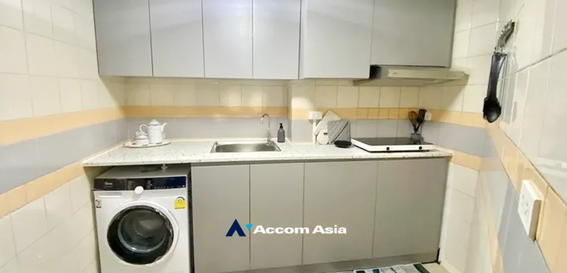 4  3 br Condominium For Sale in Sathorn ,Bangkok BRT Wat Dan at SV City Condominium AA34063