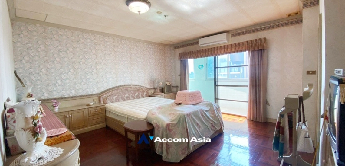 4  4 br Condominium For Sale in Sukhumvit ,Bangkok BTS Thong Lo at Fifty Fifth Tower AA34117