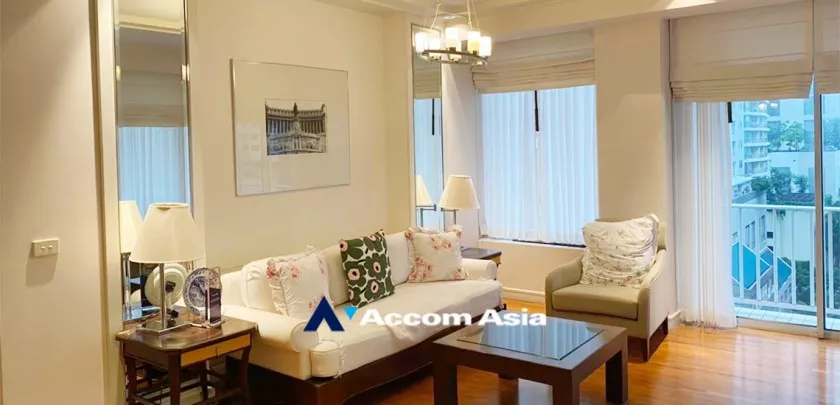  1 Bedroom  Condominium For Rent in Ploenchit, Bangkok  near BTS Chitlom (24835)