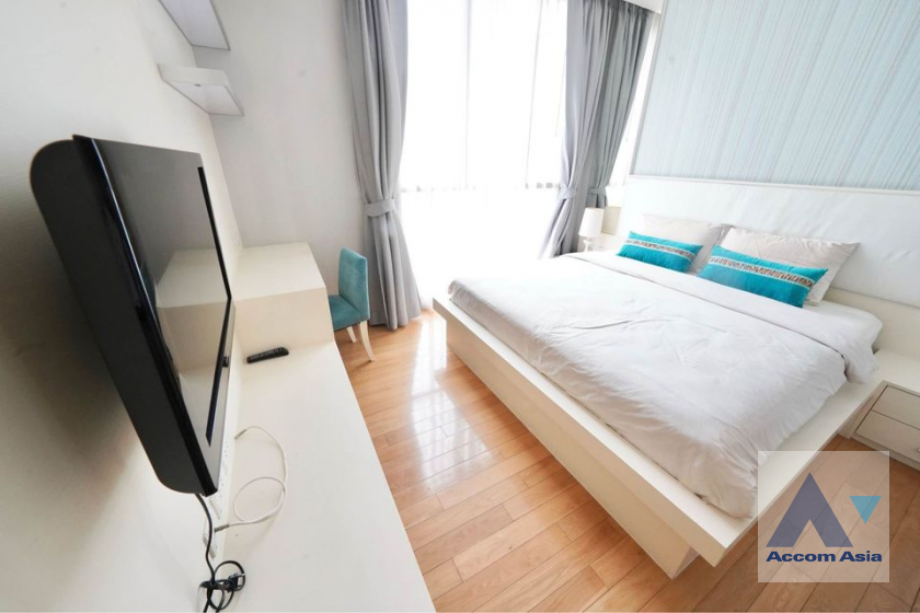 Aequa Residence Sukhumvit 49