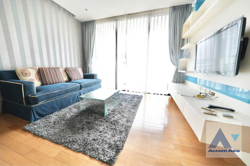 Aequa Residence Sukhumvit 49