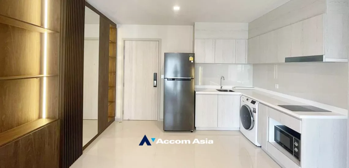 4  2 br Condominium For Rent in Ploenchit ,Bangkok BTS Ploenchit at Life One Wireless AA34202