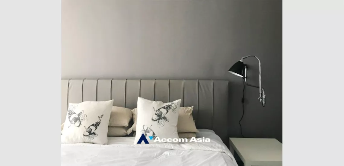  2 Bedrooms  Condominium For Sale in Sathorn, Bangkok  near BRT Arkhan Songkhro (AA34228)