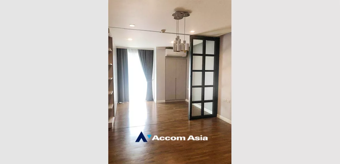  1  1 br Condominium For Sale in Sathorn ,Bangkok MRT Lumphini at Baan Siri Sathorn Yenakard AA34260