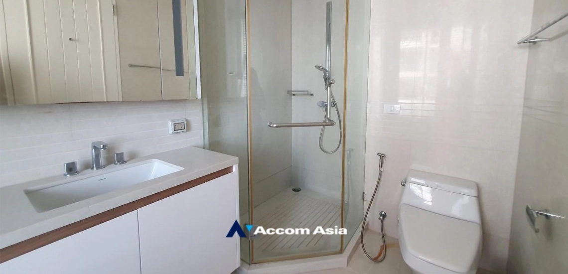 14  2 br Condominium For Rent in Ploenchit ,Bangkok BTS Chitlom at Q Langsuan  AA34457