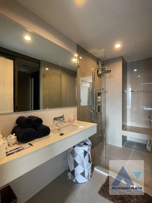 6  1 br Condominium for rent and sale in Sukhumvit ,Bangkok BTS Ekkamai at Rhythm Sukhumvit 42 AA34504