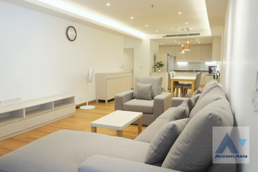  2 Bedrooms  Condominium For Rent in Sukhumvit, Bangkok  near BTS Thong Lo (AA34526)