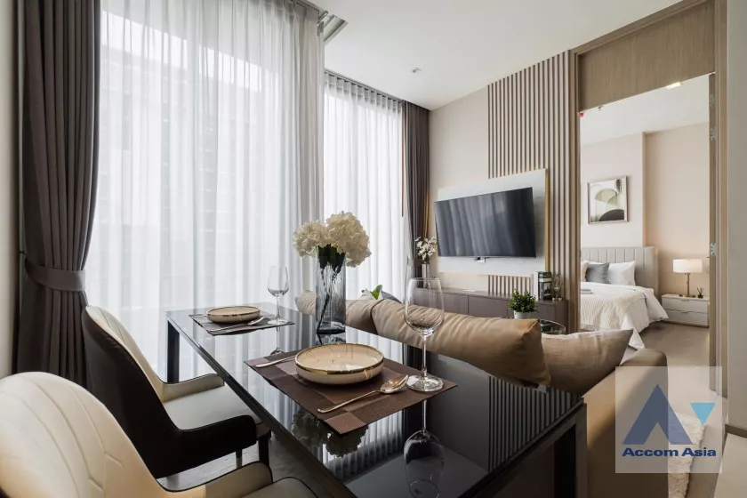 Corner Unit | The Esse Asoke