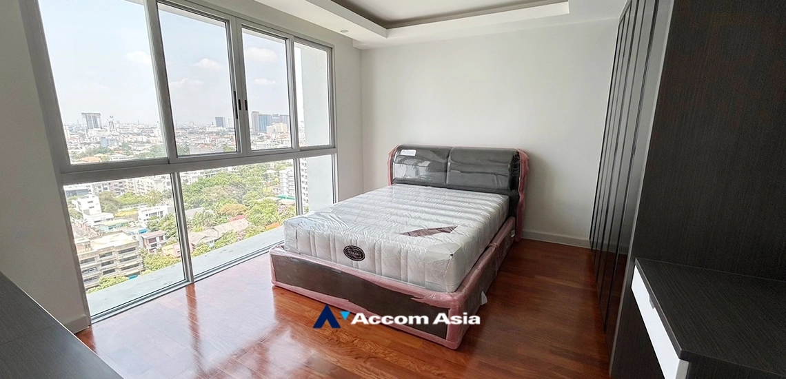 6  4 br Condominium For Rent in Sukhumvit ,Bangkok BTS Ekkamai at La Cascade AA34667