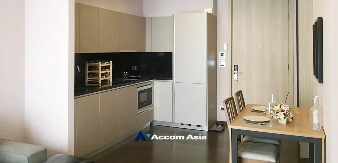  1 Bedroom  Condominium For Rent & Sale in Sukhumvit, Bangkok  near BTS Phrom Phong (AA34696)