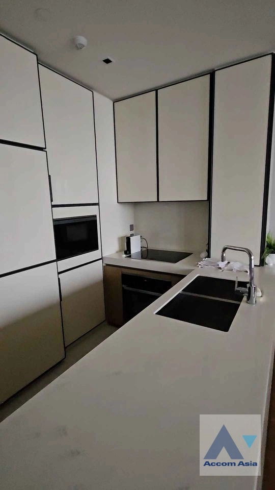  2 Bedrooms  Condominium For Rent & Sale in Sukhumvit, Bangkok  near BTS Thong Lo (AA34863)