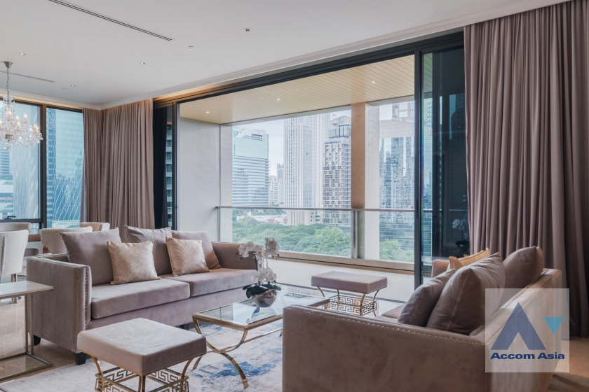 Fully Furnished, Penthouse | Sindhorn Residence