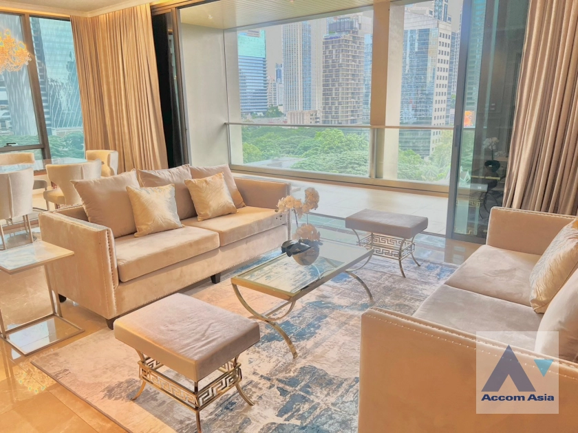 Fully Furnished, Penthouse | Sindhorn Residence