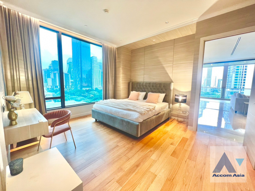 10  2 br Condominium for rent and sale in Ploenchit ,Bangkok BTS Chitlom at Sindhorn Residence AA34891