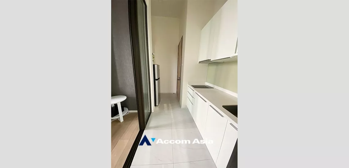 6  1 br Condominium For Rent in Phaholyothin ,Bangkok MRT Rama 9 - ARL Makkasan at Chewathai Residence Asoke AA34896