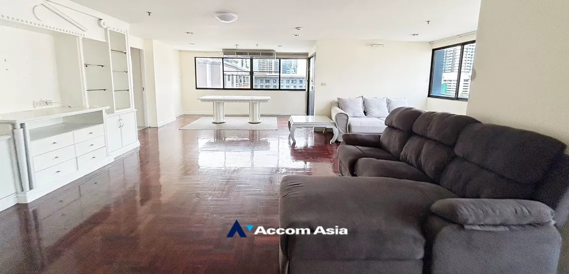  2 Bedrooms  Apartment For Rent in Sukhumvit, Bangkok  near BTS Phrom Phong (AA34907)