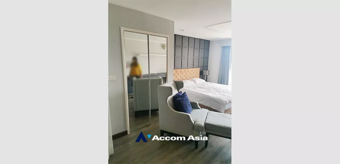  1  1 br Condominium For Sale in Silom ,Bangkok BTS Surasak at lebua at State Tower AA34940