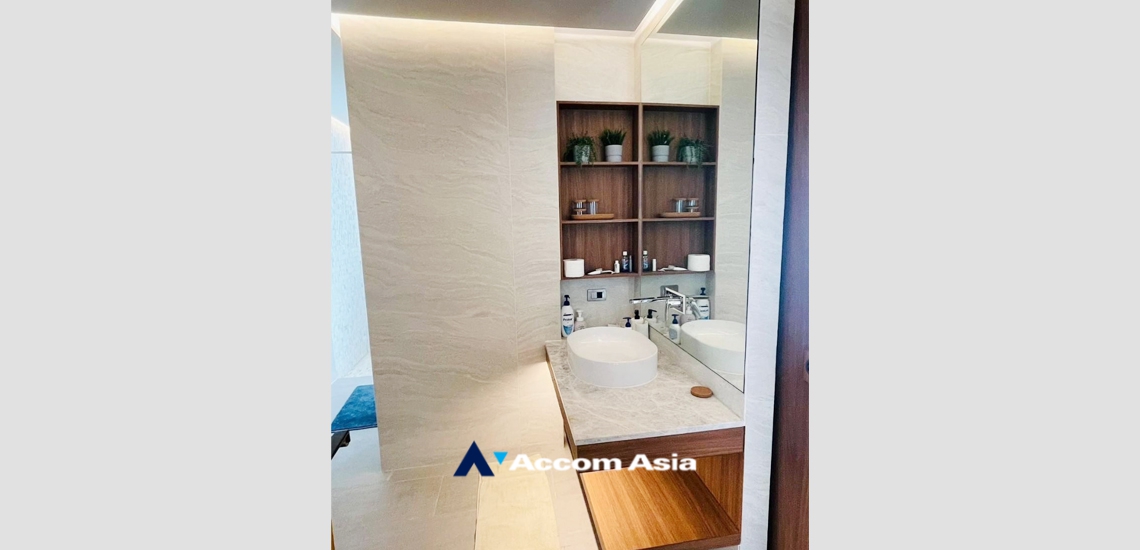 30  4 br Condominium for rent and sale in Sukhumvit ,Bangkok BTS Ekkamai at Phatssana Gardens AA34974