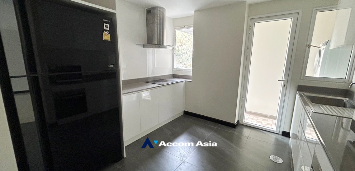 4  3 br Condominium For Rent in Sukhumvit ,Bangkok BTS Ekkamai at Avenue 61 AA34995