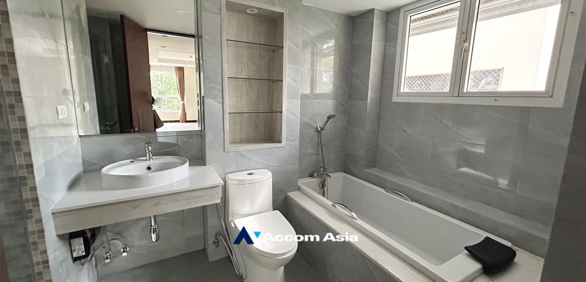 10  3 br Condominium For Rent in Sukhumvit ,Bangkok BTS Ekkamai at Avenue 61 AA34995