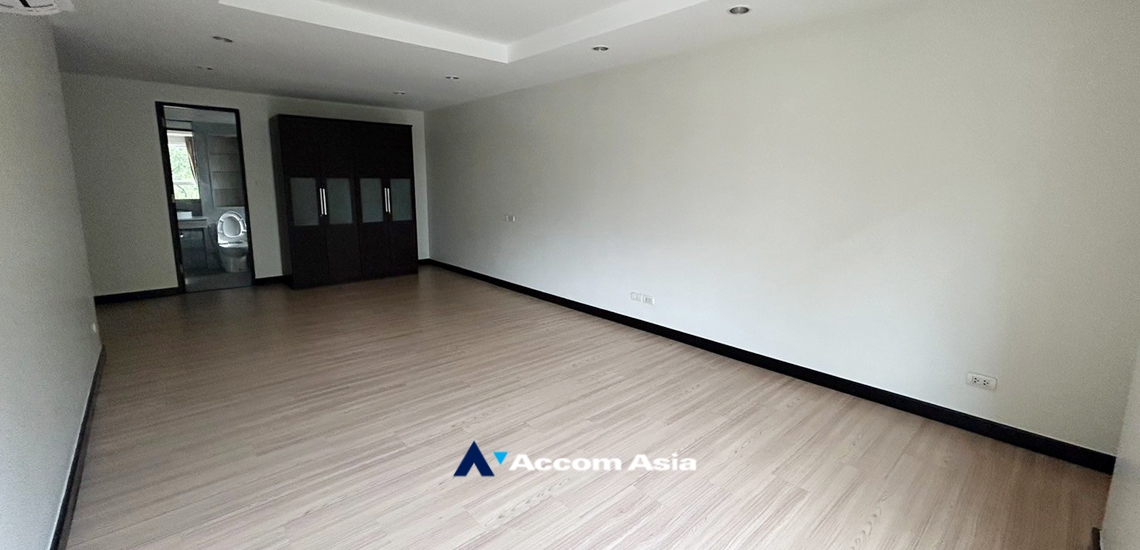 8  3 br Condominium For Rent in Sukhumvit ,Bangkok BTS Ekkamai at Avenue 61 AA34995