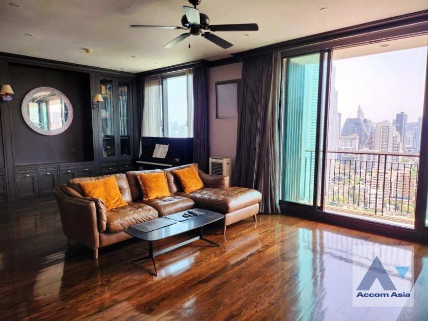 Pet friendly |  2 Bedrooms  Condominium For Sale in Sukhumvit, Bangkok  near BTS Phrom Phong (AA35066)